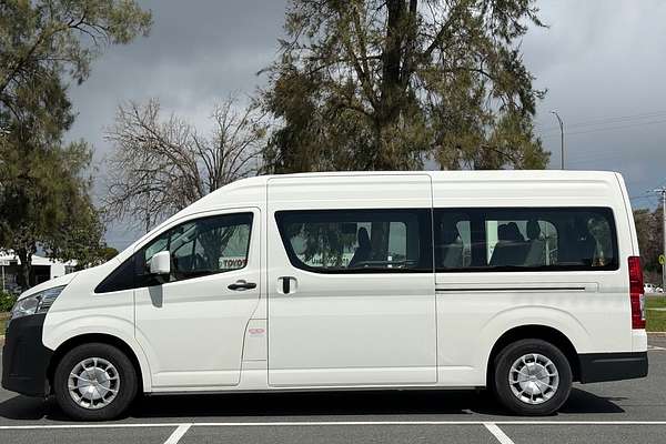 2019 Toyota Hiace Commuter GDH322R ELWB High Roof
