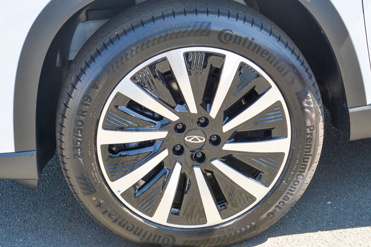 2025 Chery Tiggo 8 Super Hybrid Ultimate T31