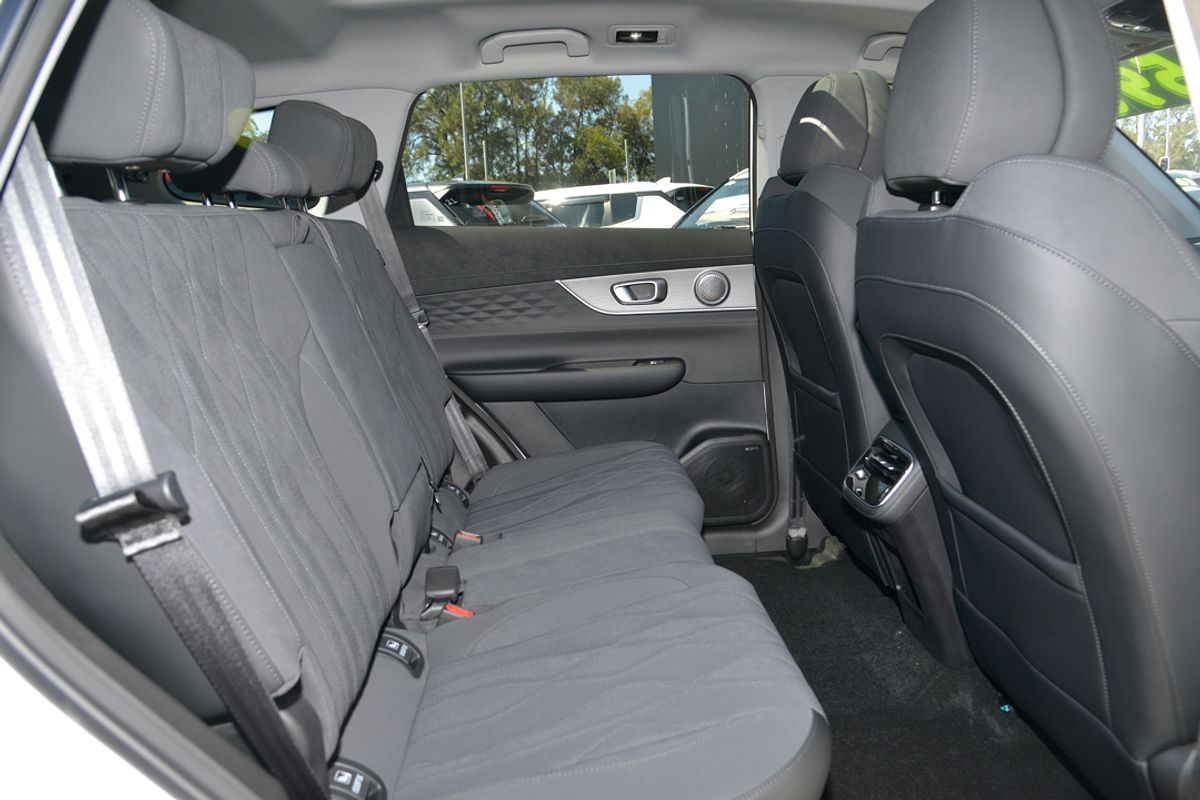 2025 Chery Tiggo 8 Super Hybrid Ultimate T31