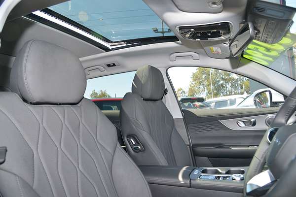 2025 Chery Tiggo 8 Super Hybrid Ultimate T31