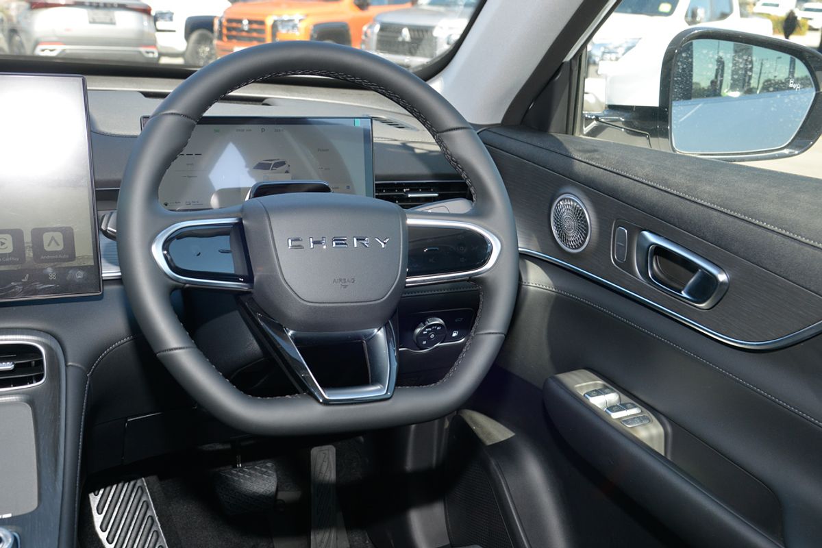 2025 Chery Tiggo 8 Super Hybrid Ultimate T31