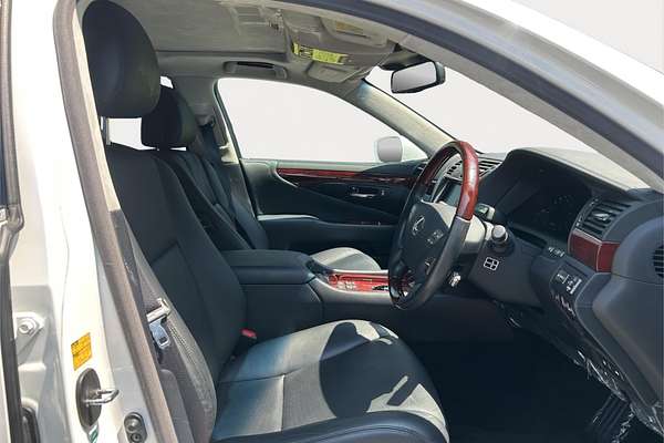 2007 Lexus LS 600H