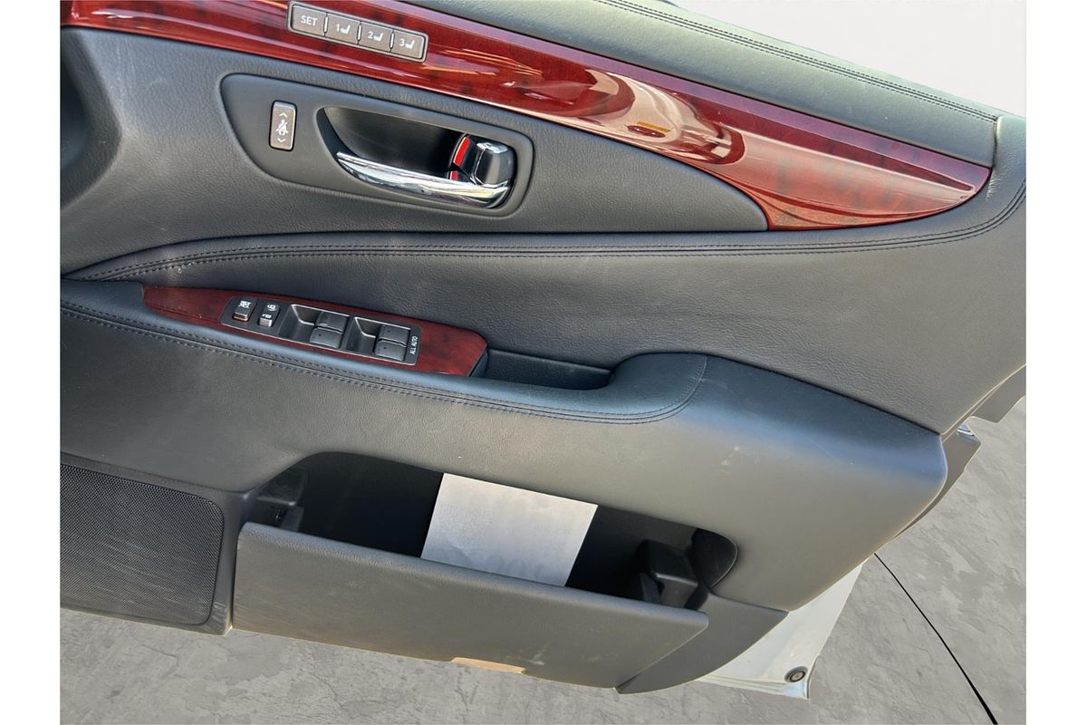 2007 Lexus LS 600H