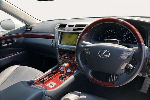 2007 Lexus LS 600H