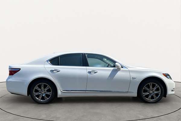 2007 Lexus LS 600H