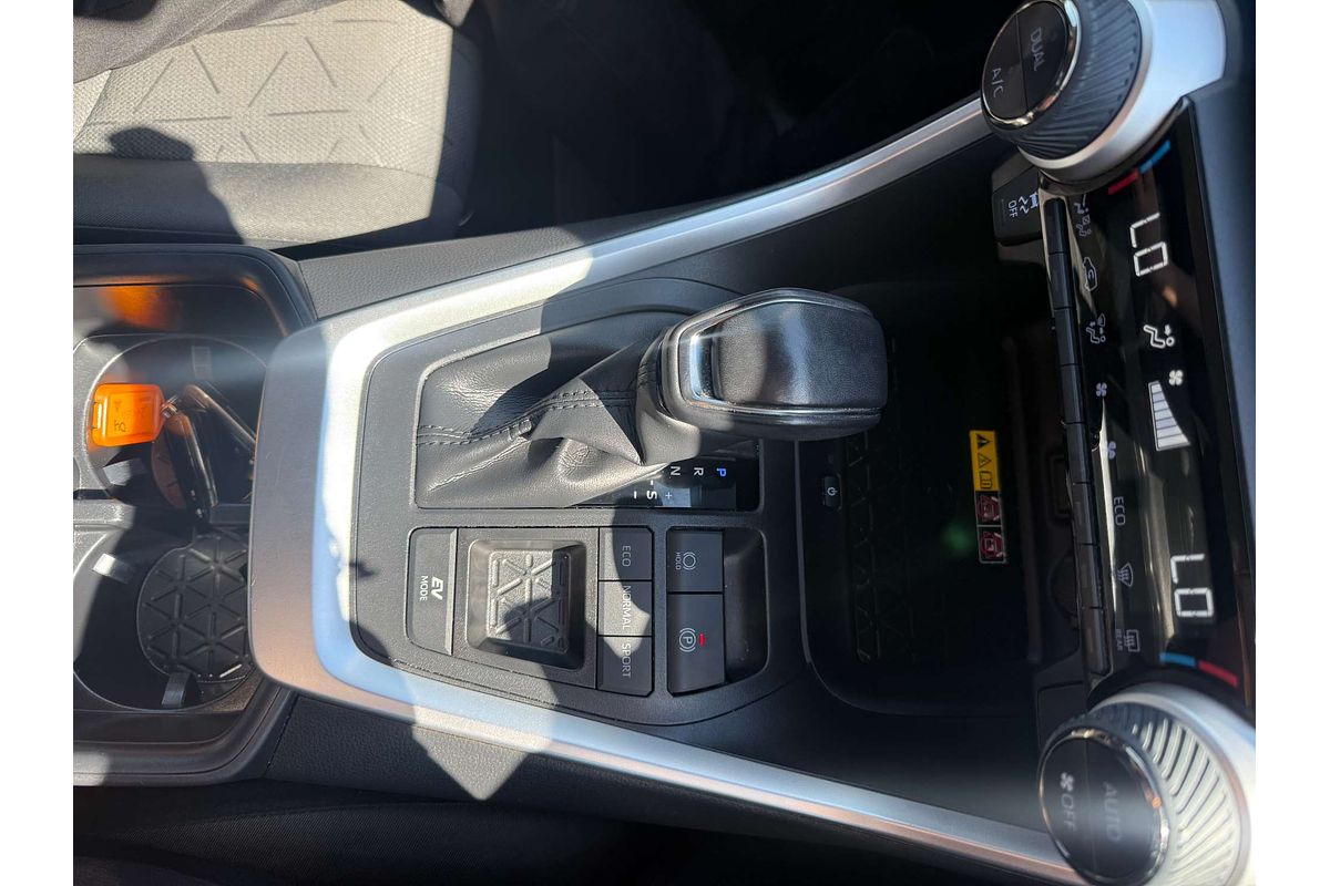 2022 Toyota RAV4 GXL AXAH52R