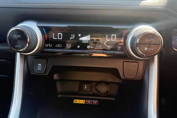 2022 Toyota RAV4 GXL AXAH52R