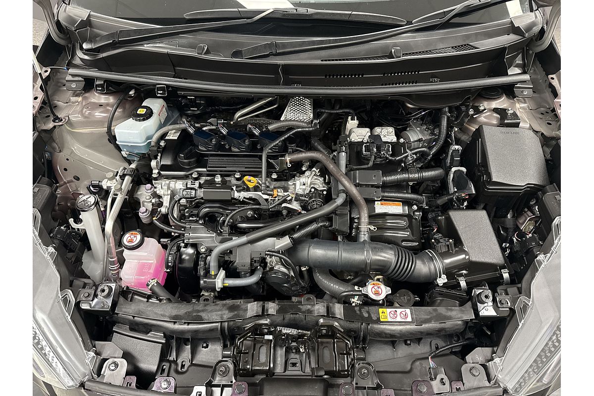 2021 Toyota Yaris SX Hybrid MXPH10R