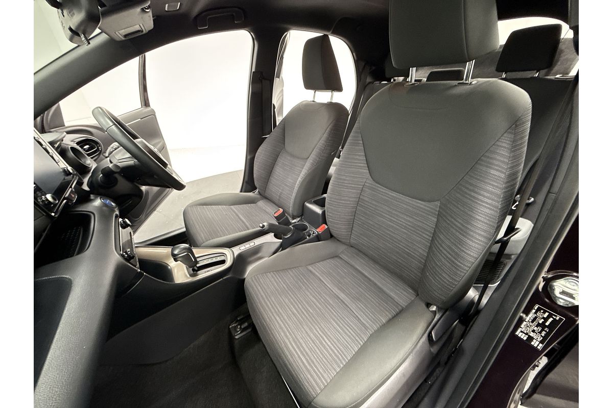 2021 Toyota Yaris SX Hybrid MXPH10R