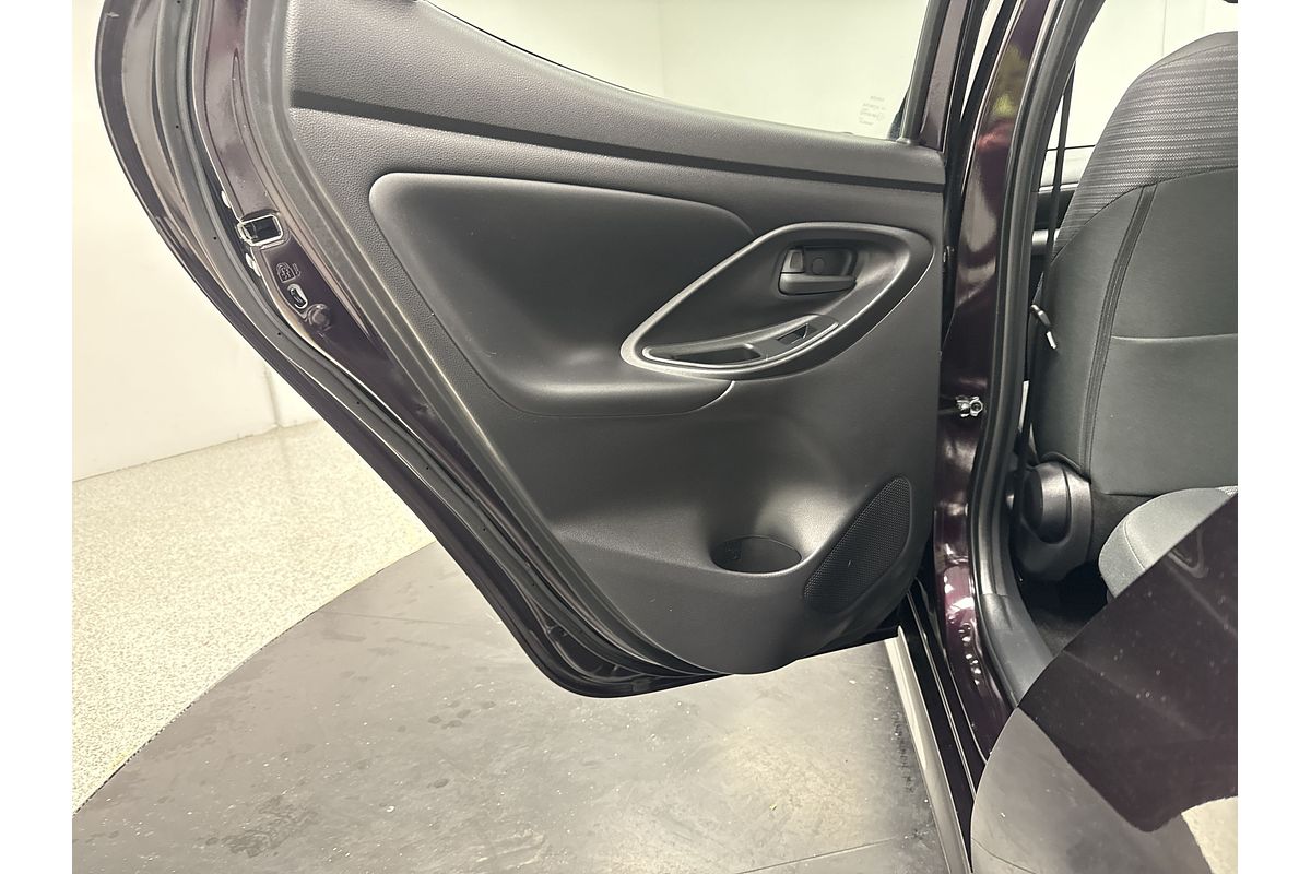 2021 Toyota Yaris SX Hybrid MXPH10R