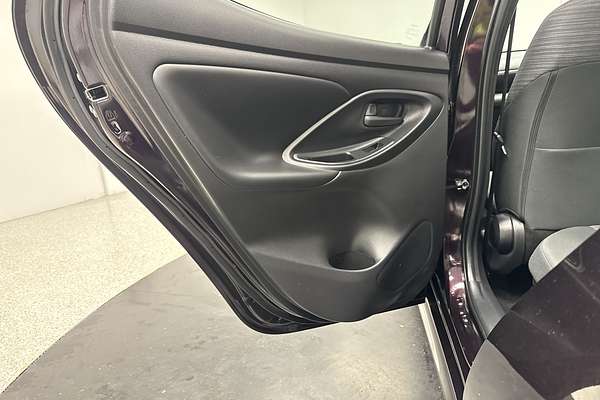 2021 Toyota Yaris SX Hybrid MXPH10R