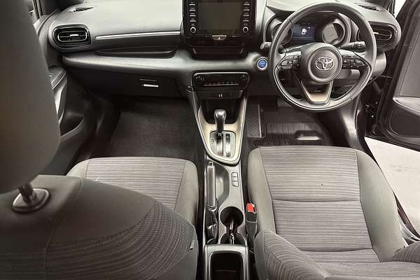 2021 Toyota Yaris SX Hybrid MXPH10R