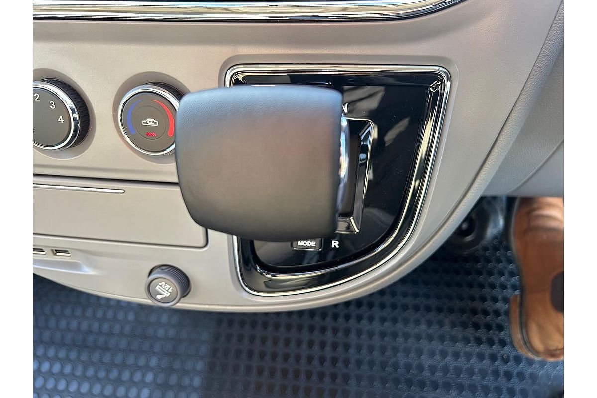 2023 LDV V80   SWB Low Roof