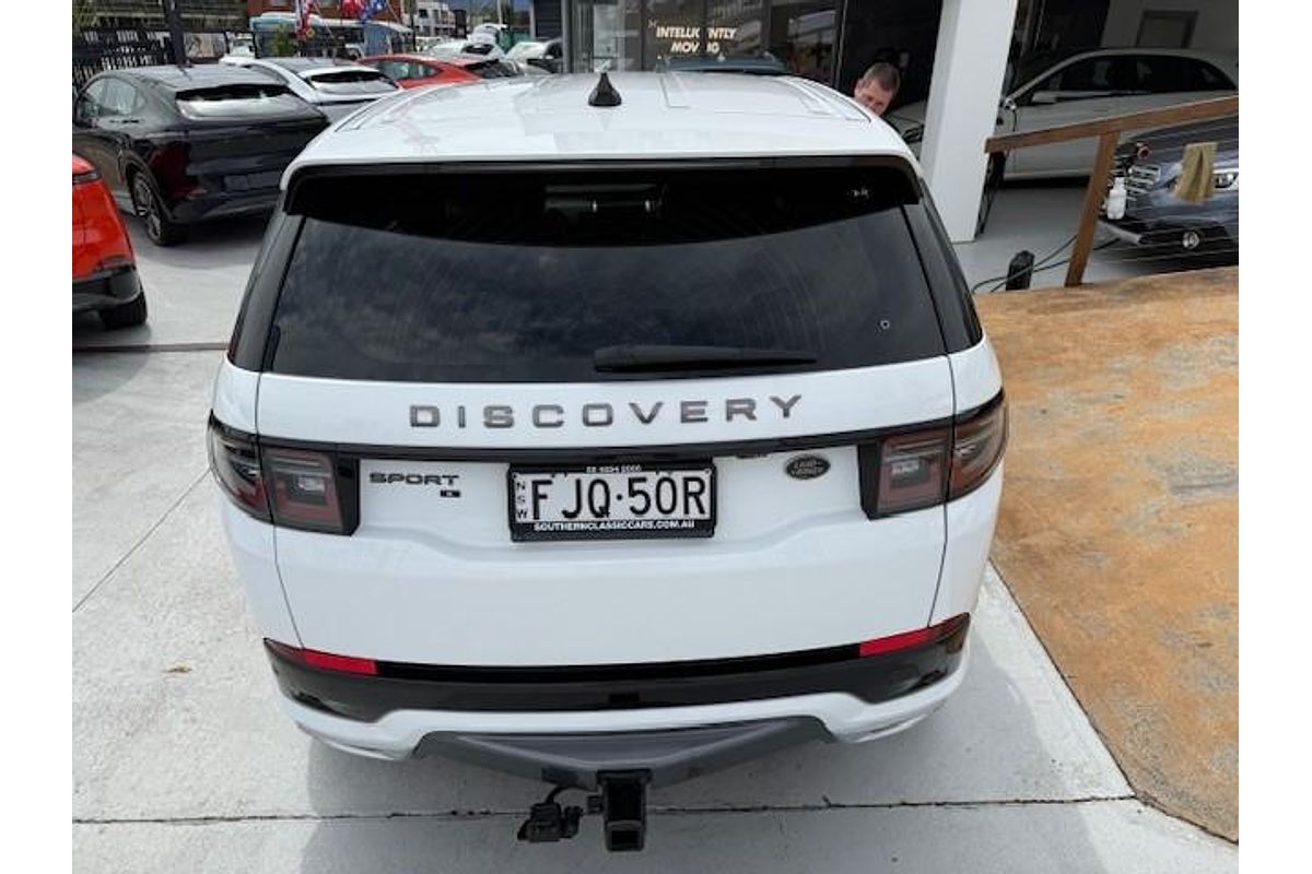 2019 Land Rover Discovery SD4 S Series 5