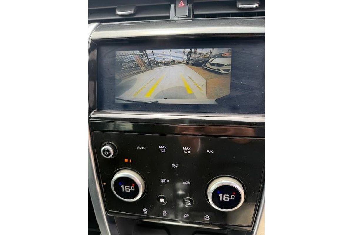 2019 Land Rover Discovery SD4 S Series 5