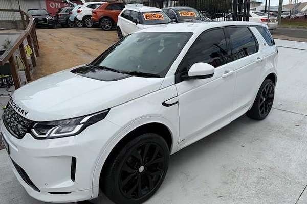2019 Land Rover Discovery SD4 S Series 5