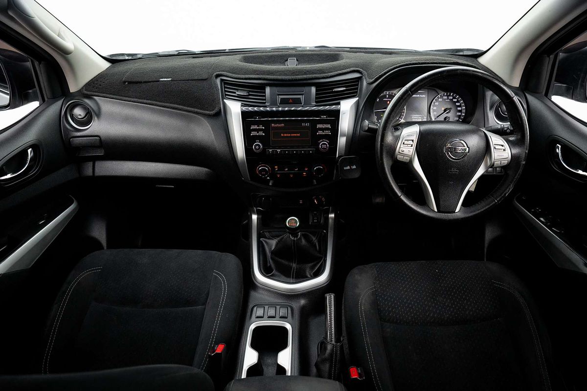 2015 Nissan Navara ST D23 4X4