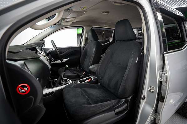 2015 Nissan Navara ST D23 4X4