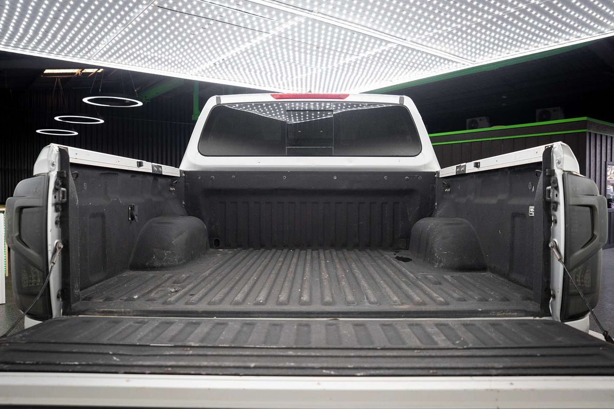 2015 Nissan Navara ST D23 4X4