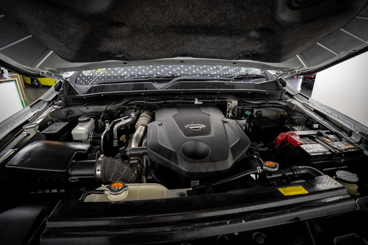 2015 Nissan Navara ST D23 4X4