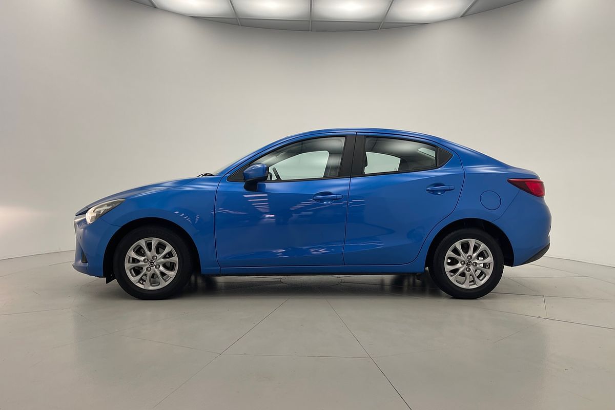 2016 Mazda 2 Maxx DL Series