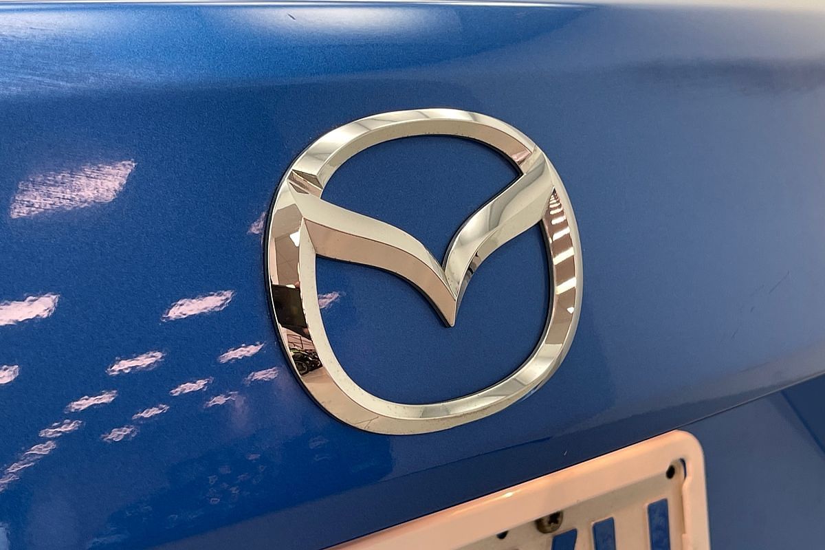 2016 Mazda 2 Maxx DL Series