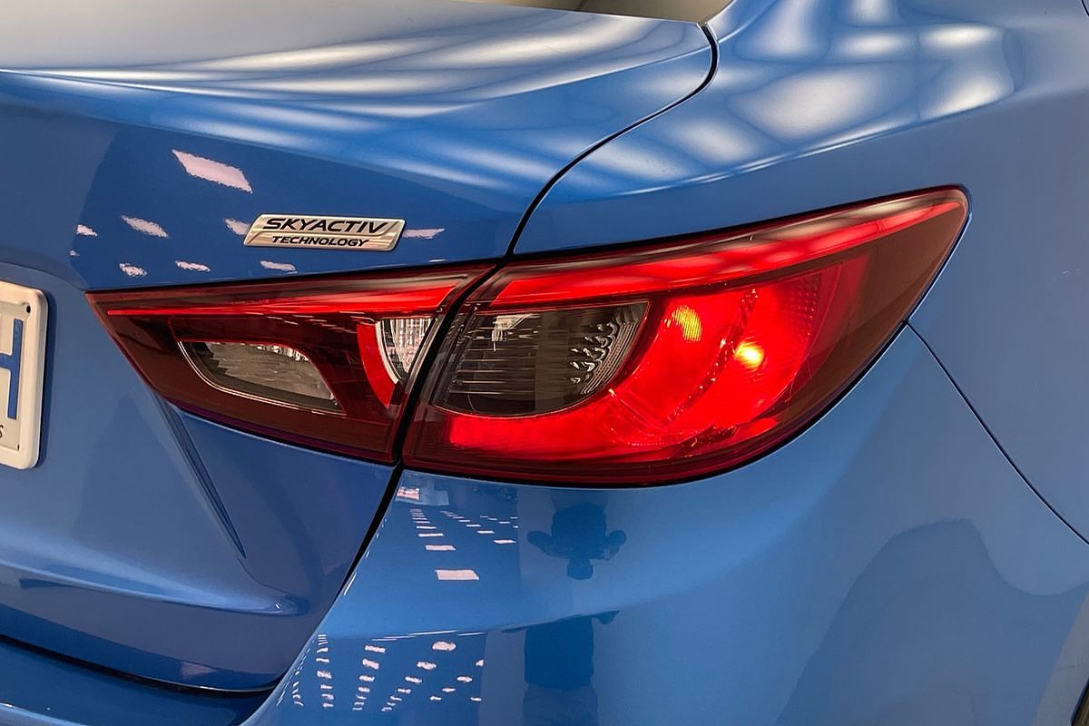 2016 Mazda 2 Maxx DL Series