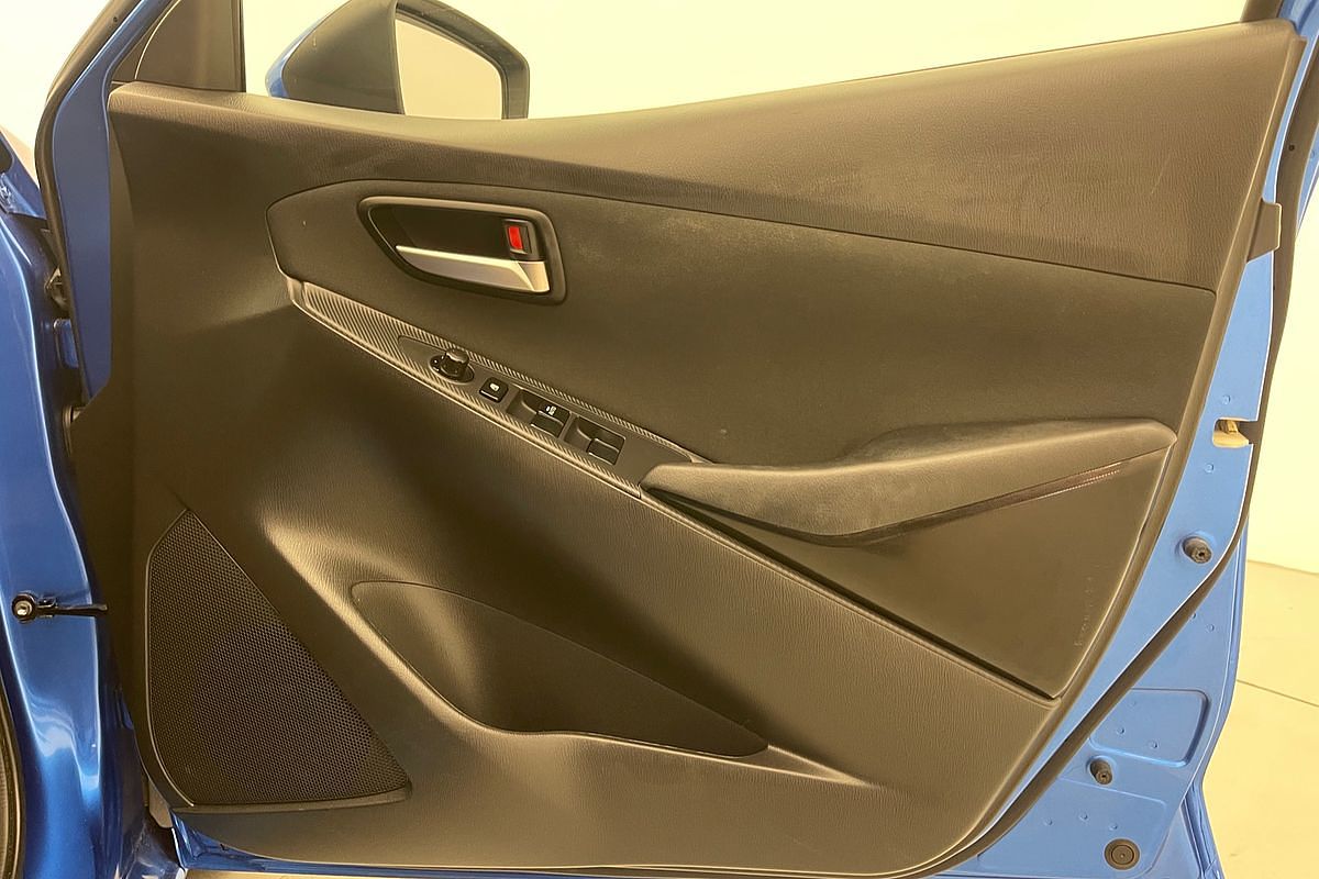 2016 Mazda 2 Maxx DL Series