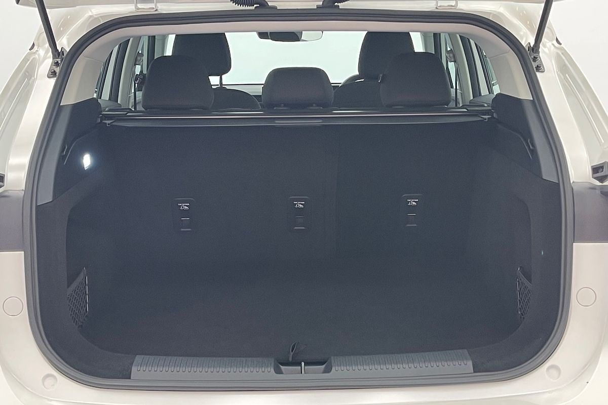 2025 MG HS Vibe AS33