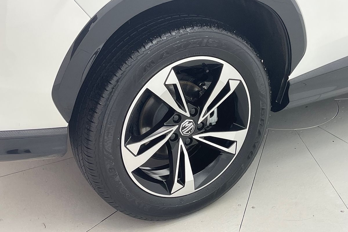 2025 MG HS Vibe AS33