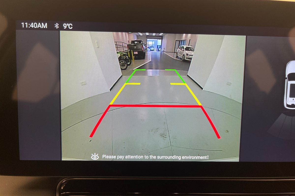 2025 MG HS Vibe AS33