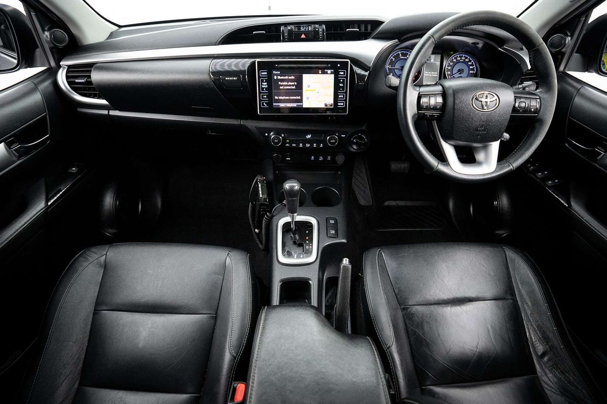 2016 Toyota Hilux SR5 GUN126R 4X4