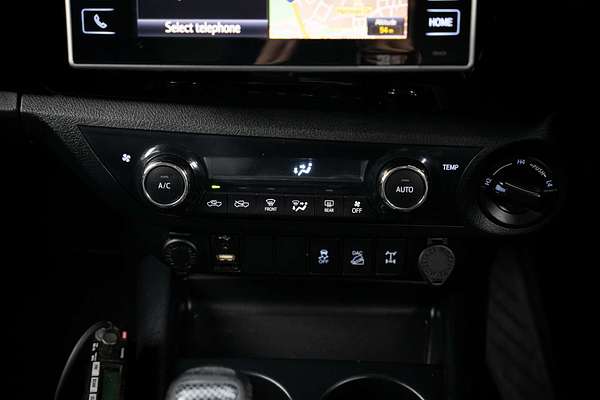 2016 Toyota Hilux SR5 GUN126R 4X4