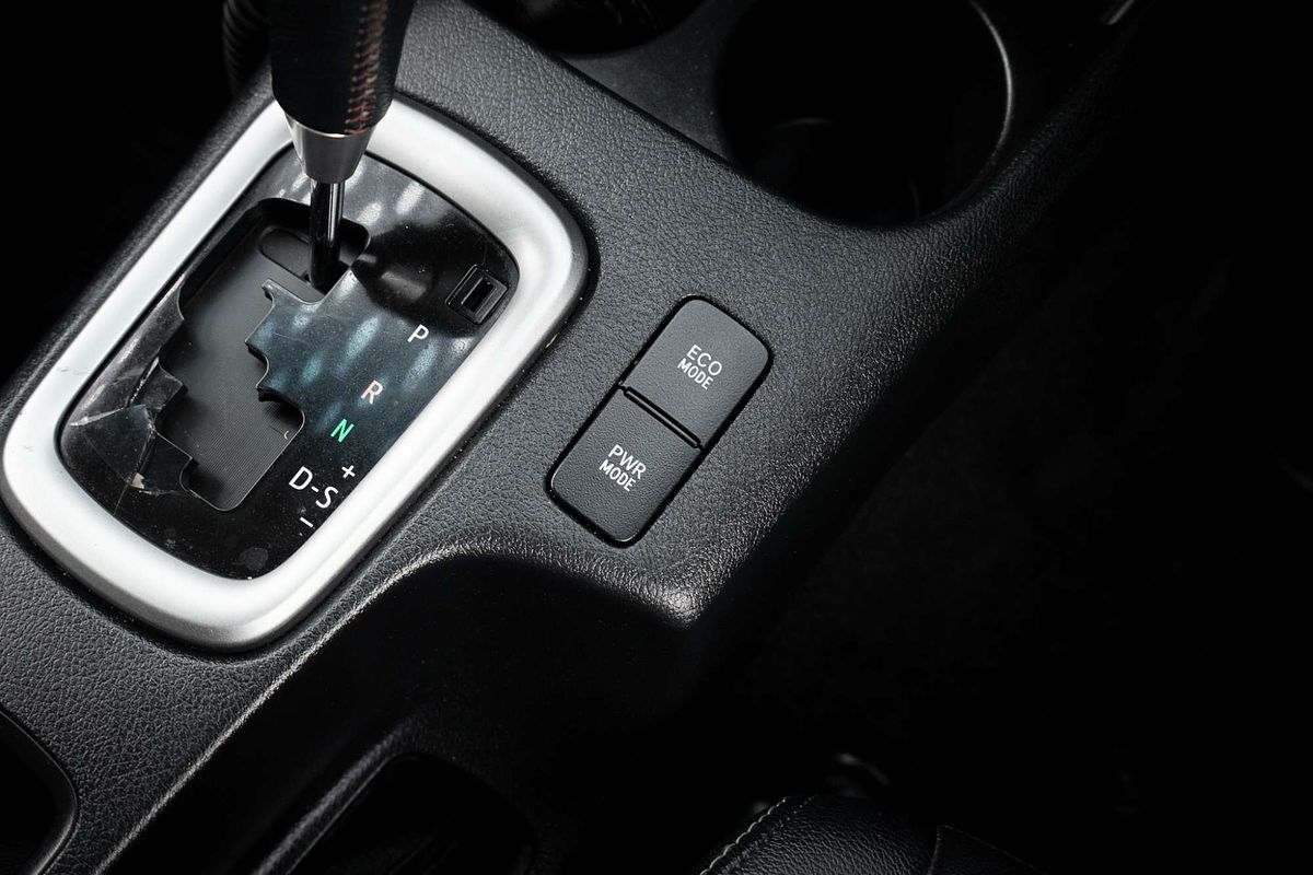 2016 Toyota Hilux SR5 GUN126R 4X4