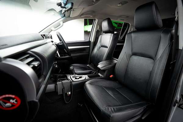 2016 Toyota Hilux SR5 GUN126R 4X4