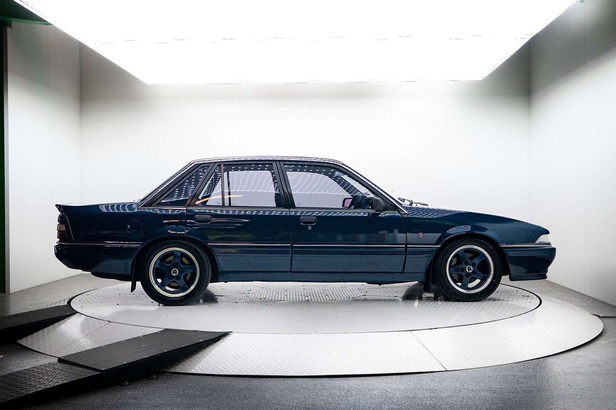1988 Holden Special Vehicles Calais SV88 VL