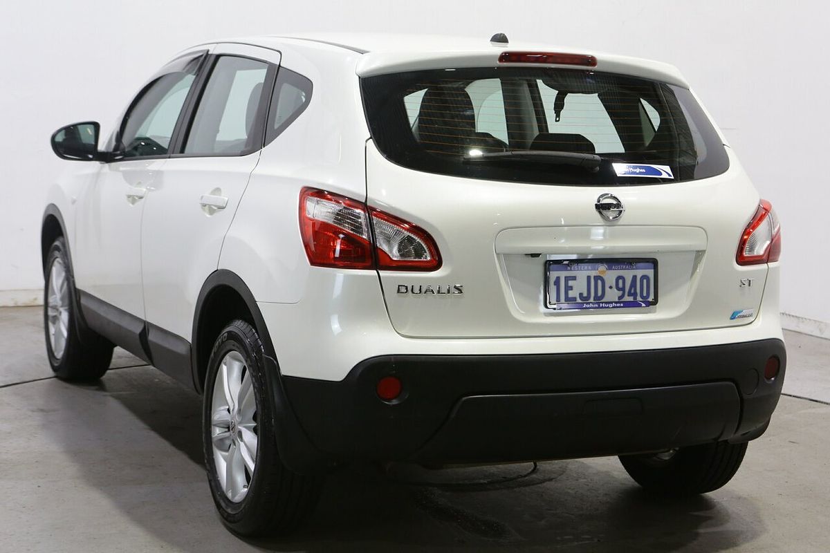 2013 Nissan Dualis ST J10 Series 3