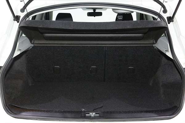 2013 Nissan Dualis ST J10 Series 3