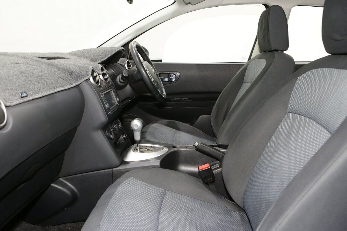 2013 Nissan Dualis ST J10 Series 3