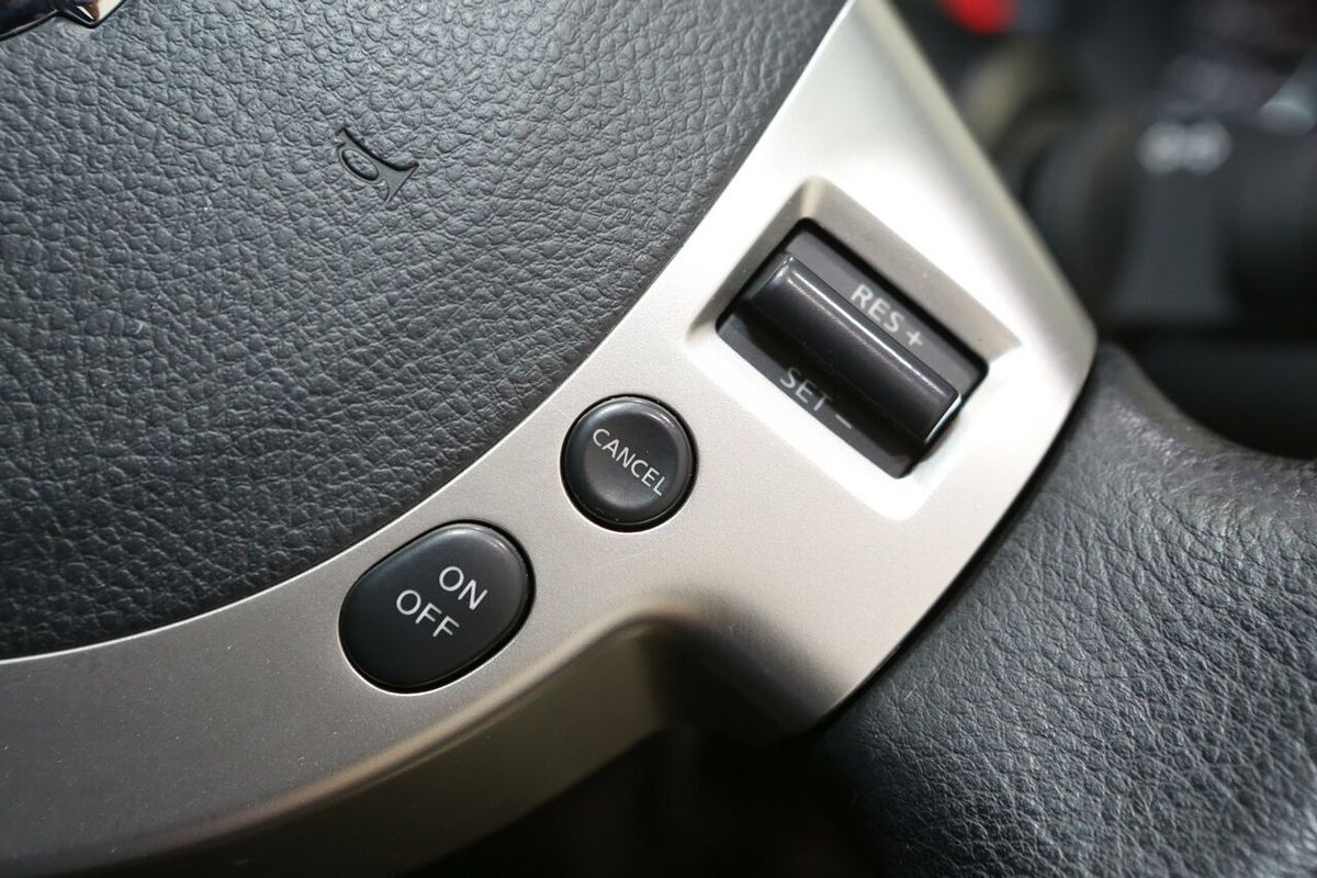 2013 Nissan Dualis ST J10 Series 3
