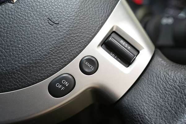 2013 Nissan Dualis ST J10 Series 3