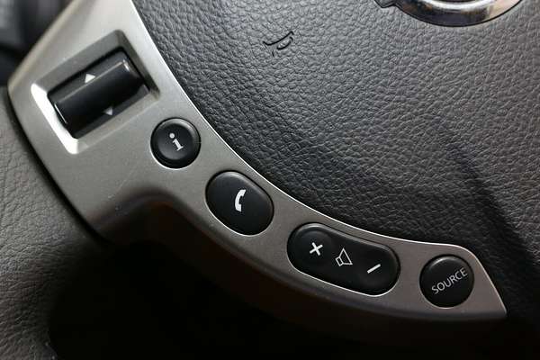 2013 Nissan Dualis ST J10 Series 3