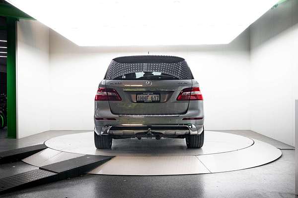 2014 Mercedes-Benz M-Class ML400 W166