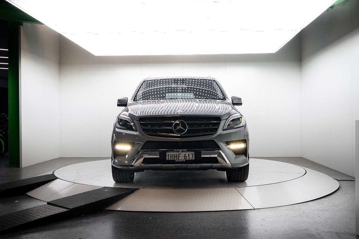 2014 Mercedes-Benz M-Class ML400 W166