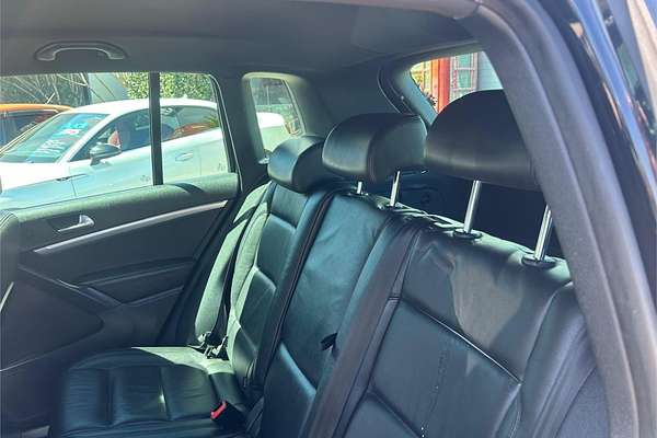 2015 Volkswagen Tiguan 155TSI R-Line 5N