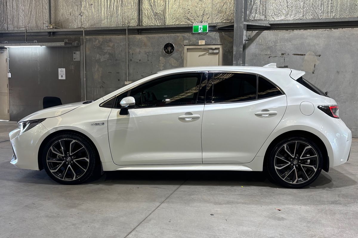 2021 Toyota Corolla Corolla Hatch Hybrid ZR 1.8L Auto CVT 5 Door