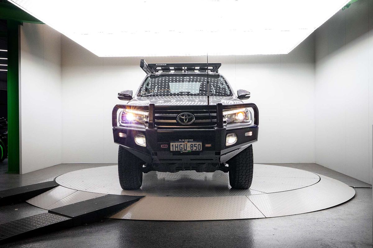 2016 Toyota Hilux SR5 GUN126R 4X4