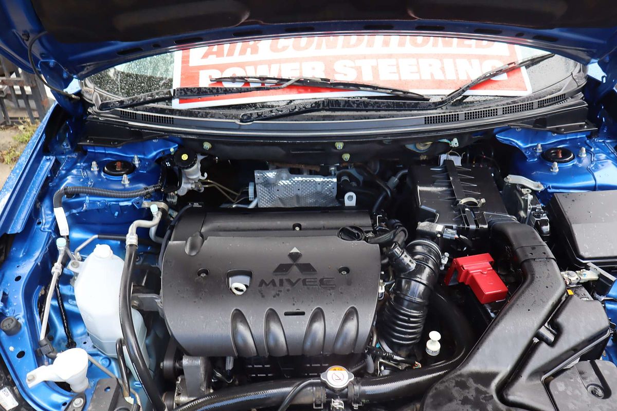 2014 Mitsubishi Lancer ES Sport CJ