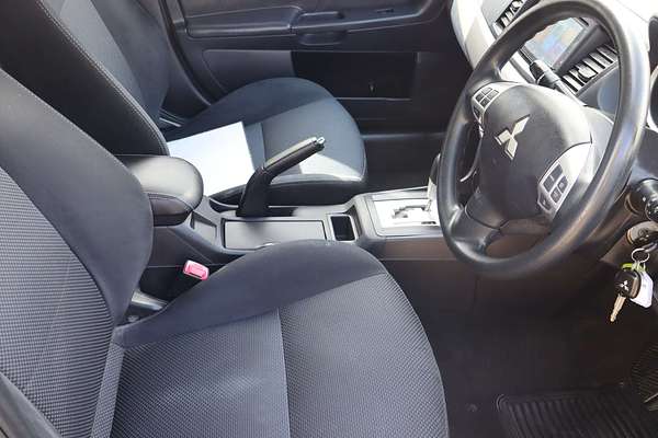 2014 Mitsubishi Lancer ES Sport CJ
