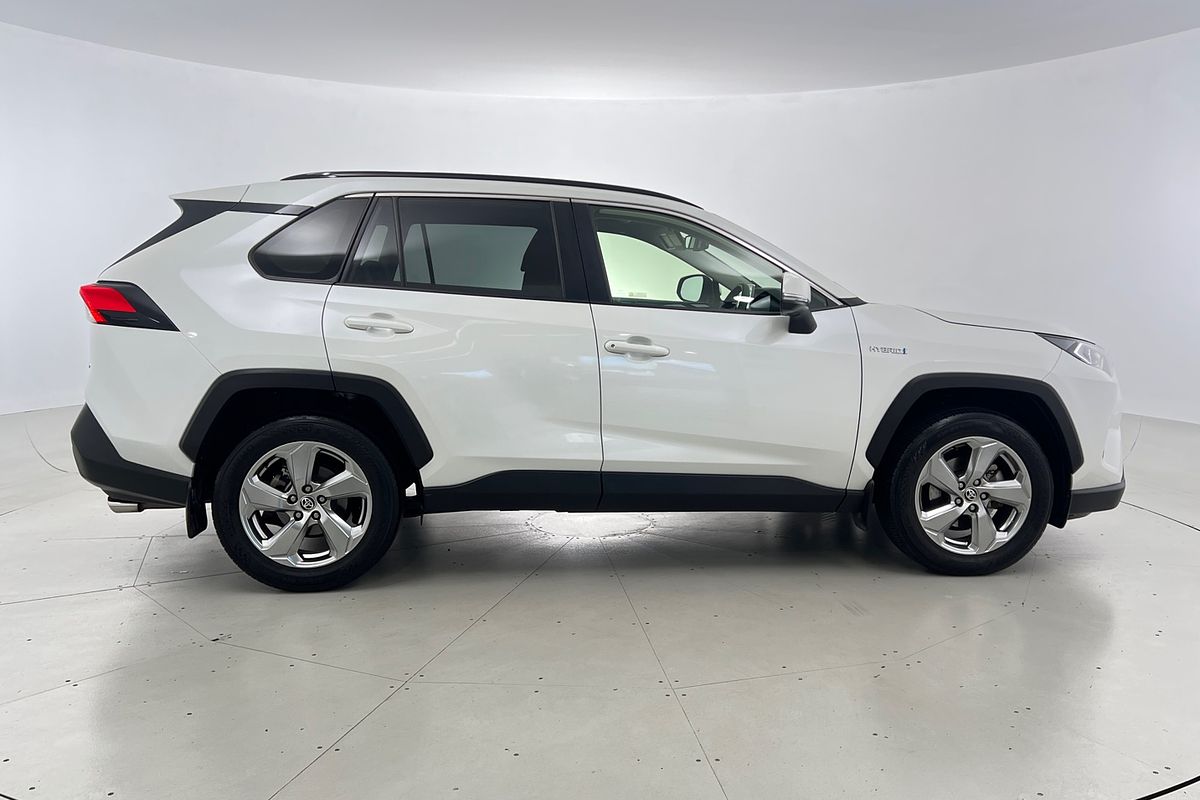 2020 Toyota RAV4 GXL AXAH52R
